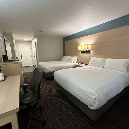 Best Western Watertown Exterior photo