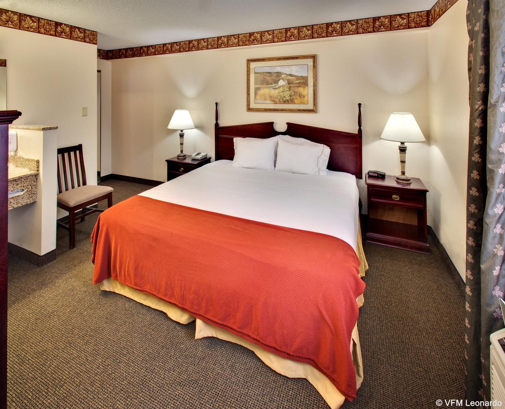 Best Western Watertown Exterior photo