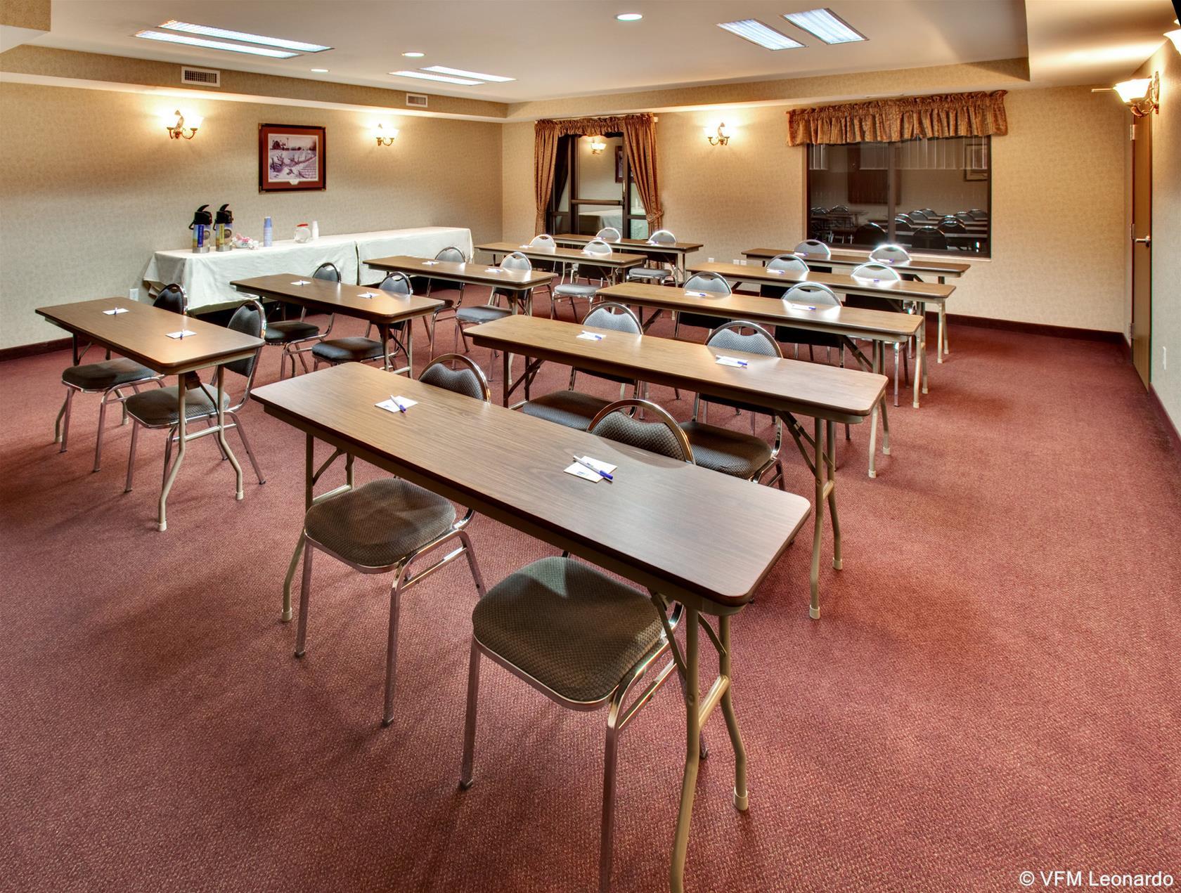 Best Western Watertown Exterior photo